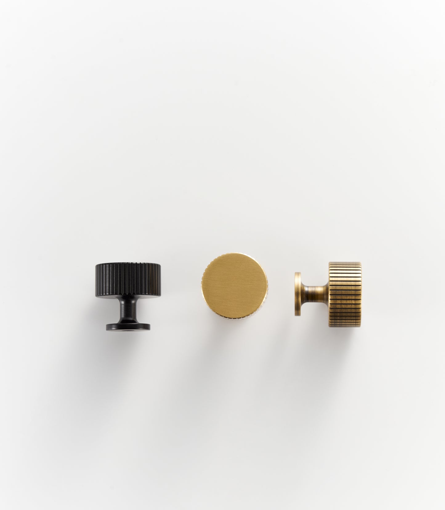 Solid Brass Reeded T-Bar Handles & Matching Pull Knobs - Brushed Brass & Antique Brass Finish