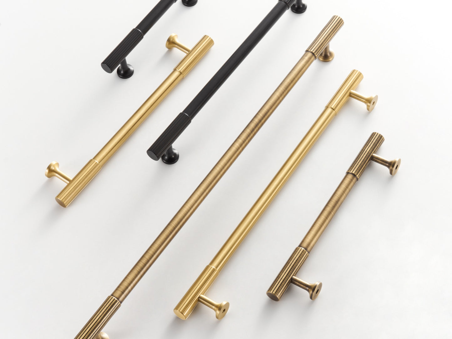 Solid Brass Reeded T-Bar Handles & Matching Pull Knobs - Brushed Brass & Antique Brass Finish