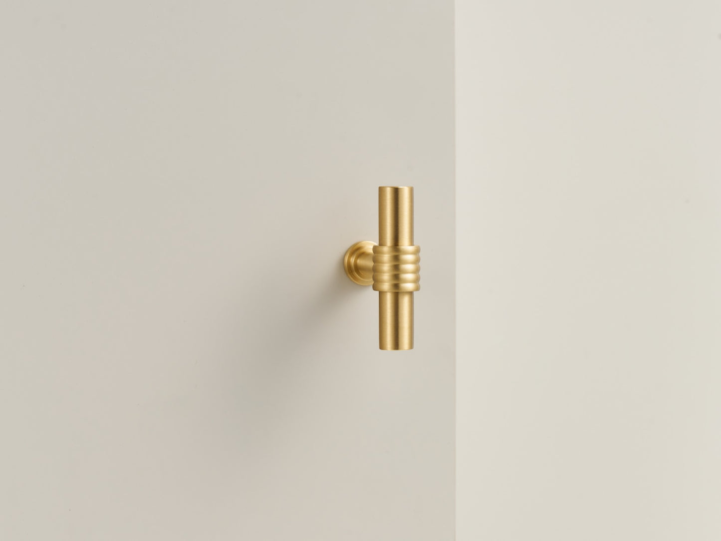 Solid Brass Ribbed Cabinet Handles