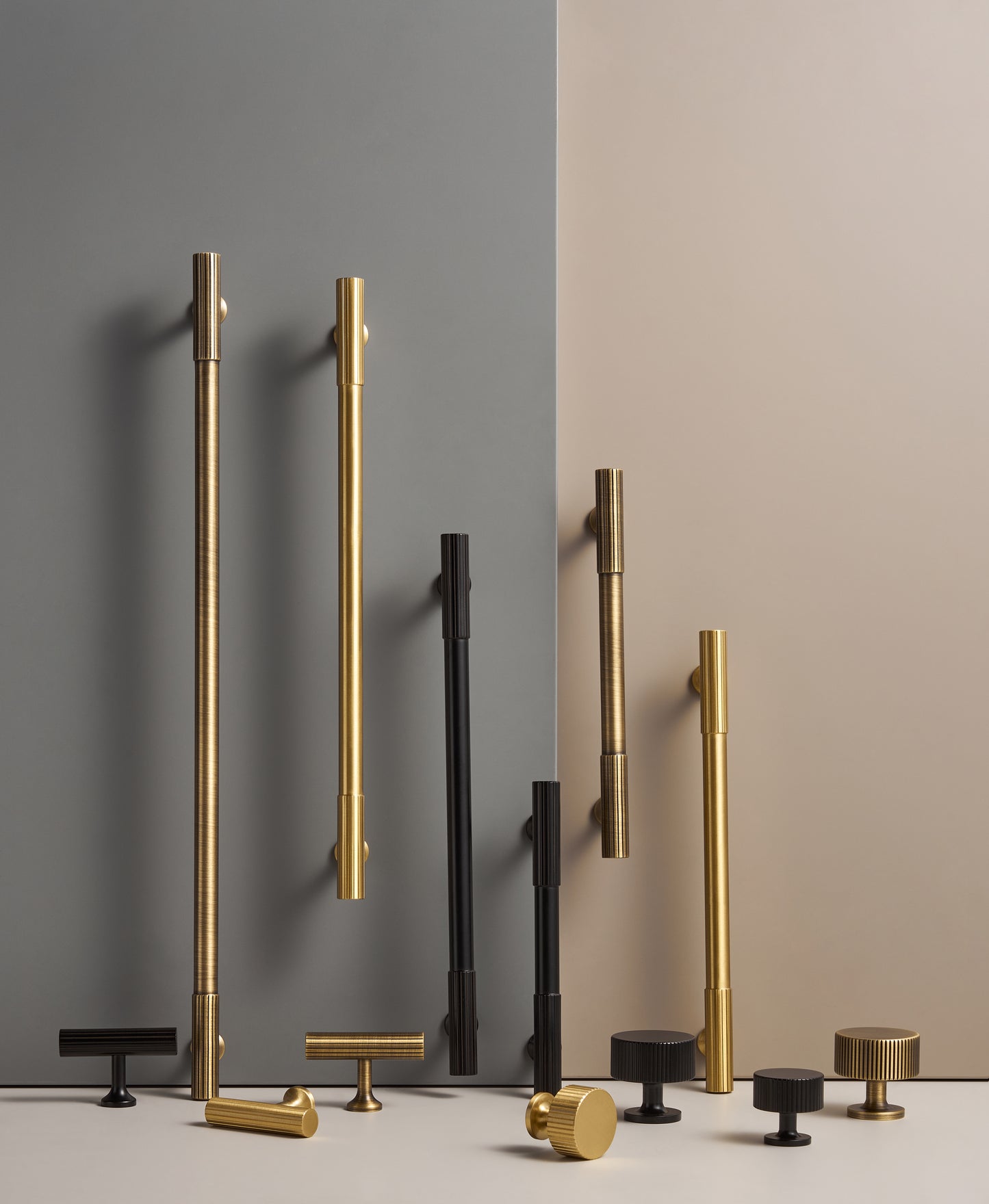 Solid Brass Reeded T-Bar Handles & Matching Pull Knobs - Brushed Brass & Antique Brass Finish