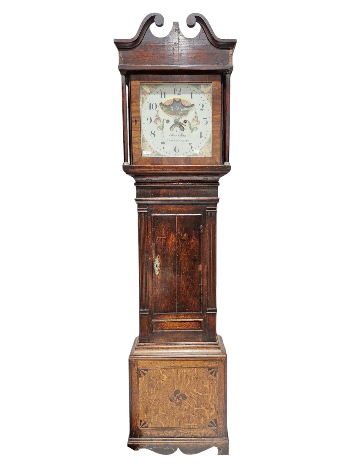 18th century 30-hour longcase clock of large proportions, the swan neck pediment hood enclosing a
