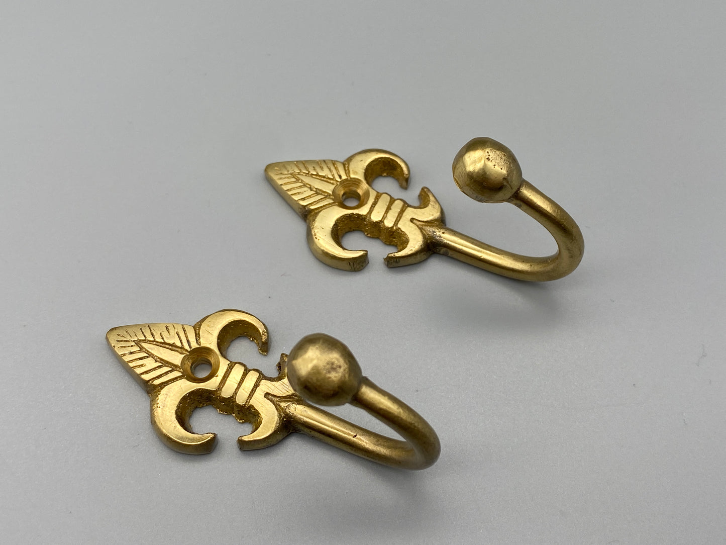 Pair of Brass Curtain Tieback Fluer De Lis Ball End Hooks - 60mm