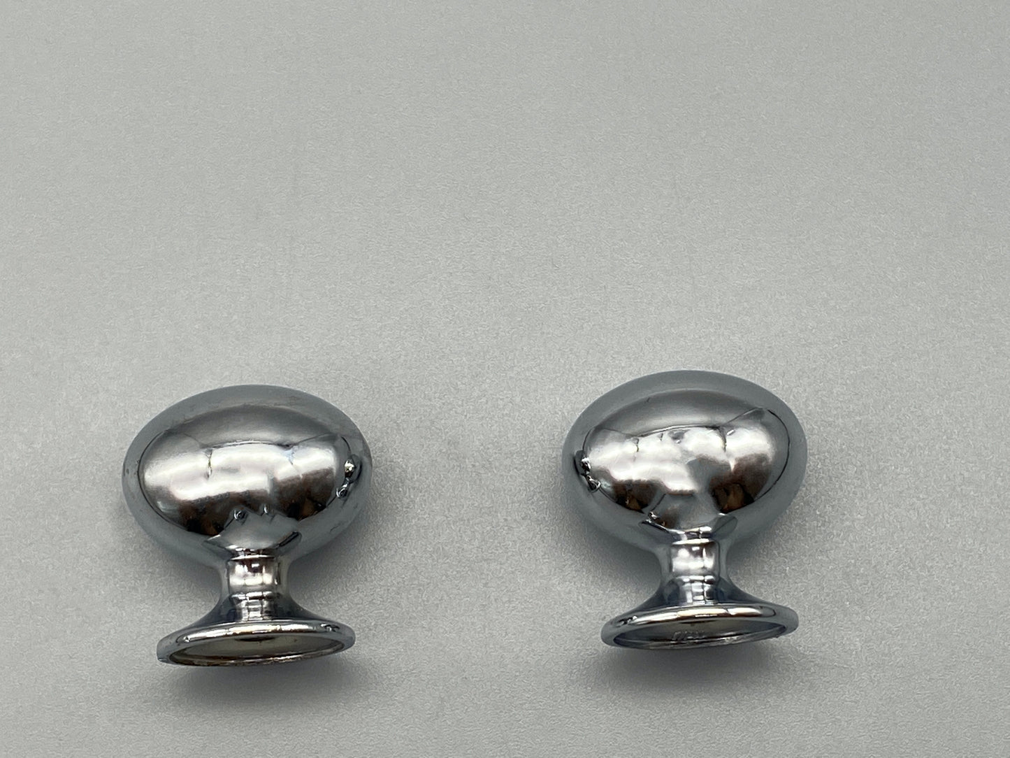 Oval Chrome Knobs - 35mm Diameter - Pack of 1