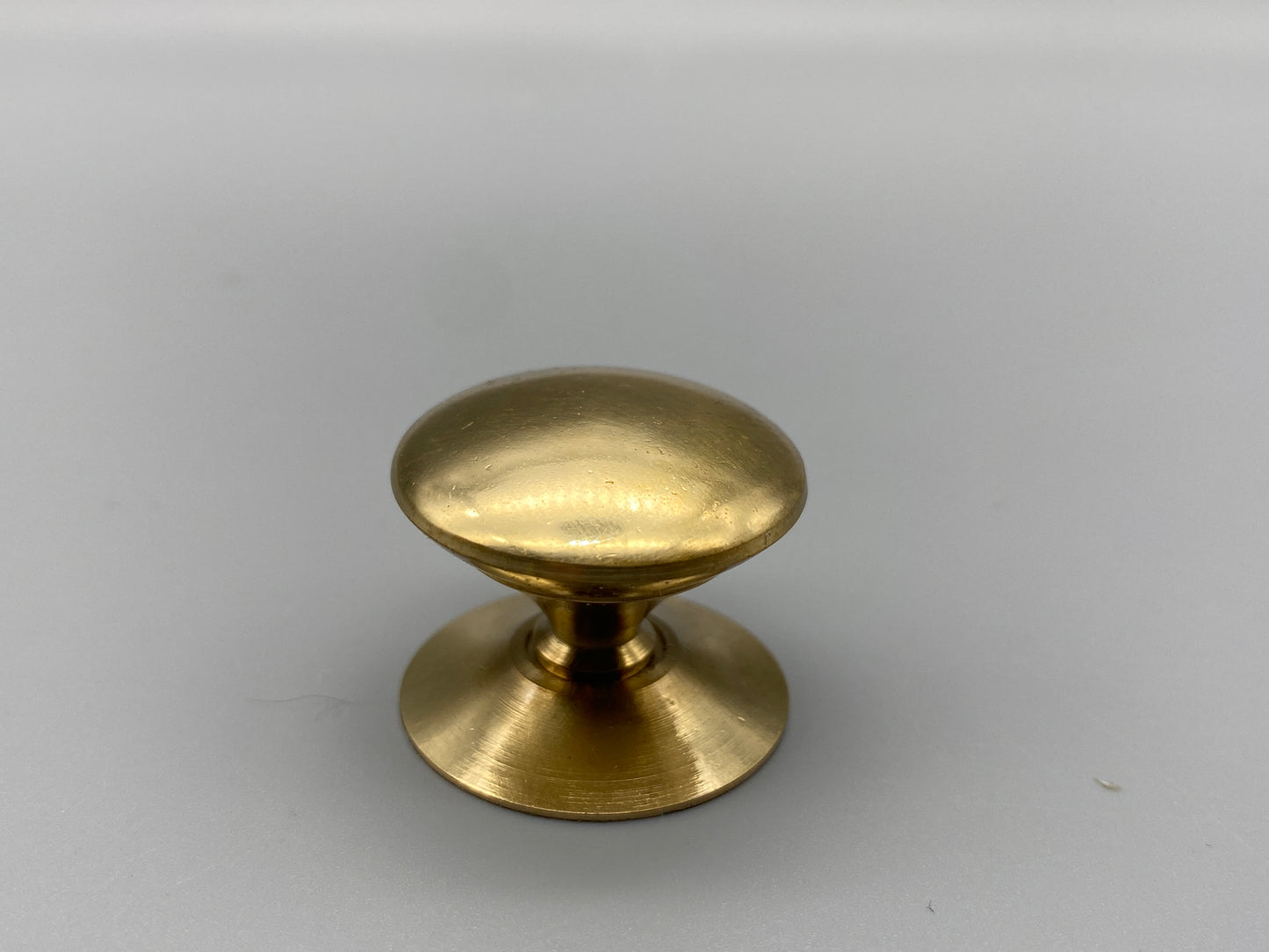 Solid Brass Victorian Polished Knobs - Sizes from 13mm - 50mm Diameter