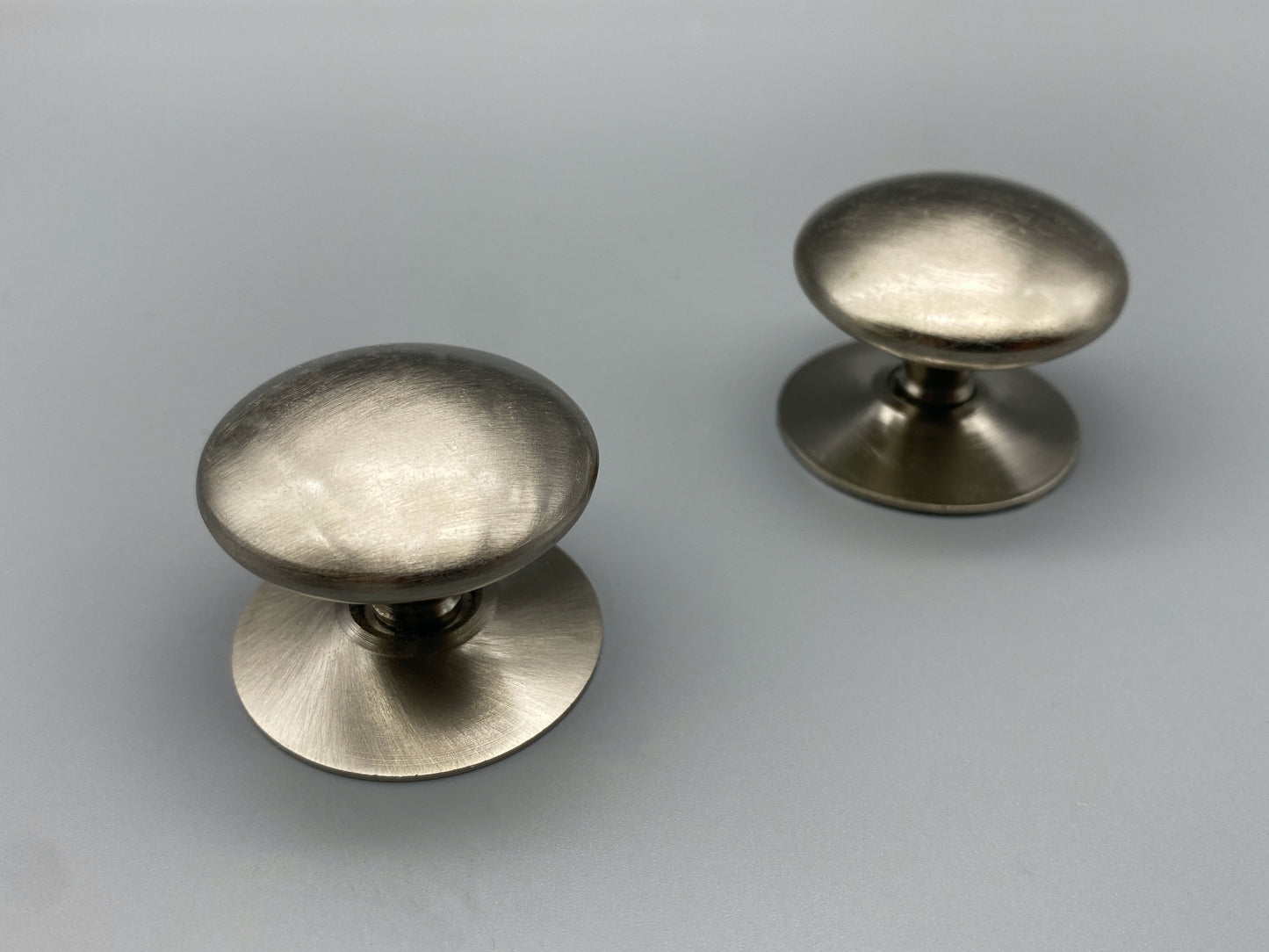 Brushed Silver Victorian Knobs - Sizes from 25mm - 38mm Diameter