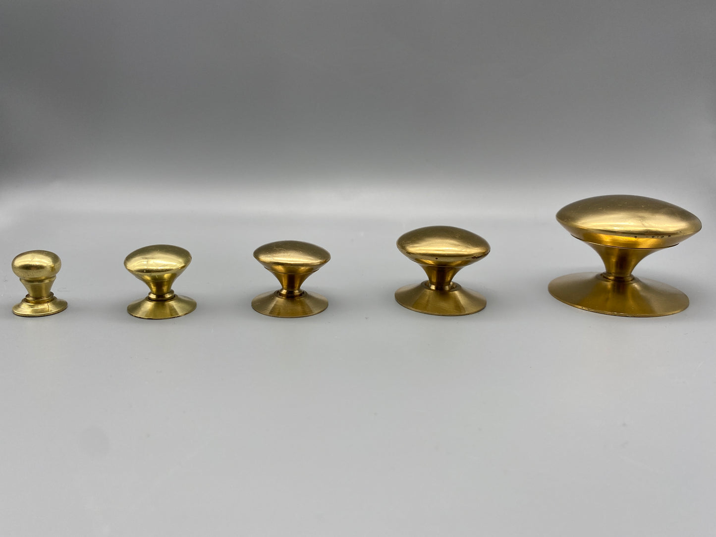 Solid Brass Victorian Polished Knobs - Sizes from 13mm - 50mm Diameter