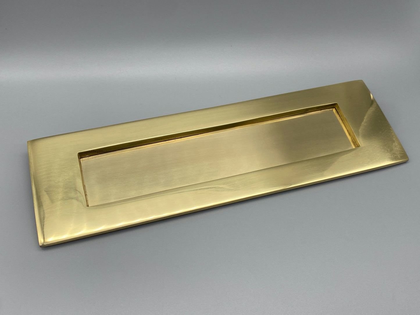 Solid Brass Victorian Letter Plate - 355mm x 115mm / (14" x 4 1⁄2")