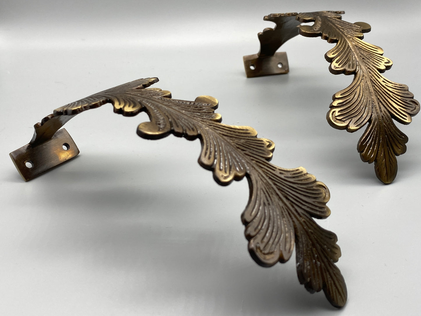 Pair of Solid Brass Feather Curtain Tiebacks - Antique Gold Curtain Hold Back 170mm