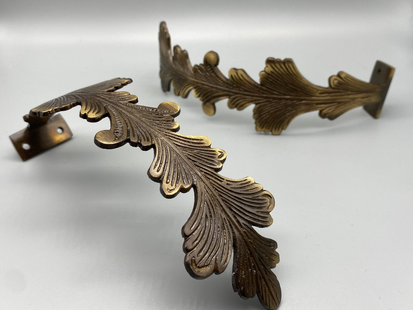 Pair of Solid Brass Feather Curtain Tiebacks - Antique Gold Curtain Hold Back 170mm