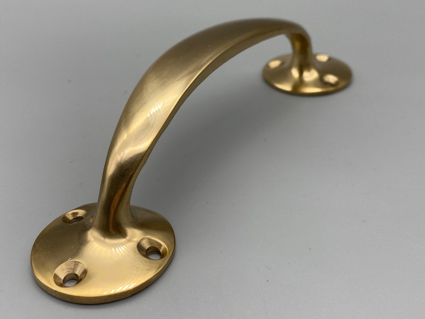 Bow Brass Wardrobe / Door Handles - Front Fix - 150mm - Pack of 1