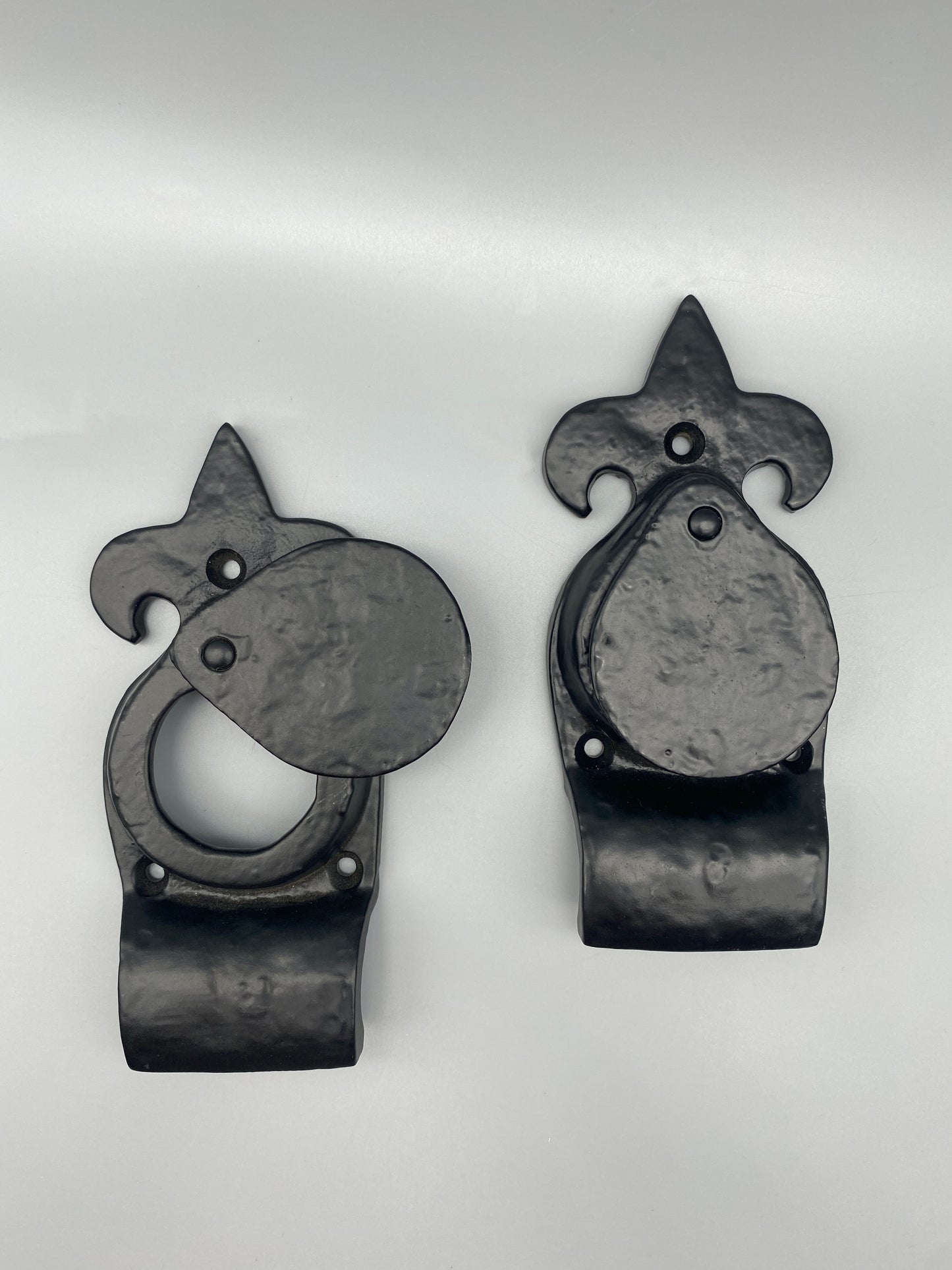 Forged Black Antique Cylinder Pull 125mm - Covered - Pack of 1