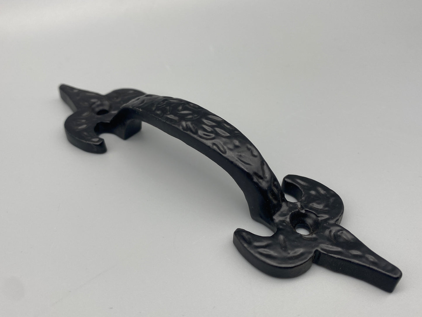 Forged Black Fleur-De-Lys Handle - Front Fix - 125mm