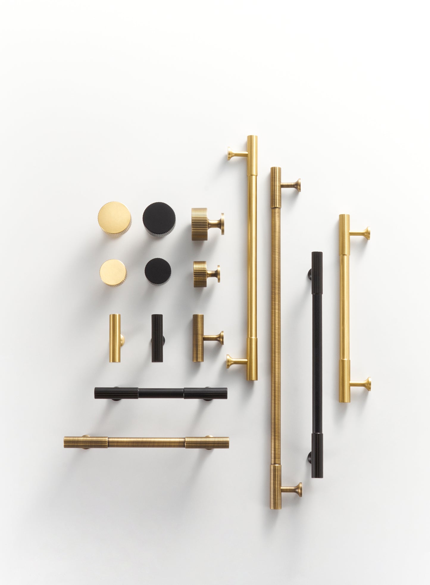 Solid Brass Reeded T-Bar Handles & Matching Pull Knobs - Brushed Brass & Antique Brass Finish