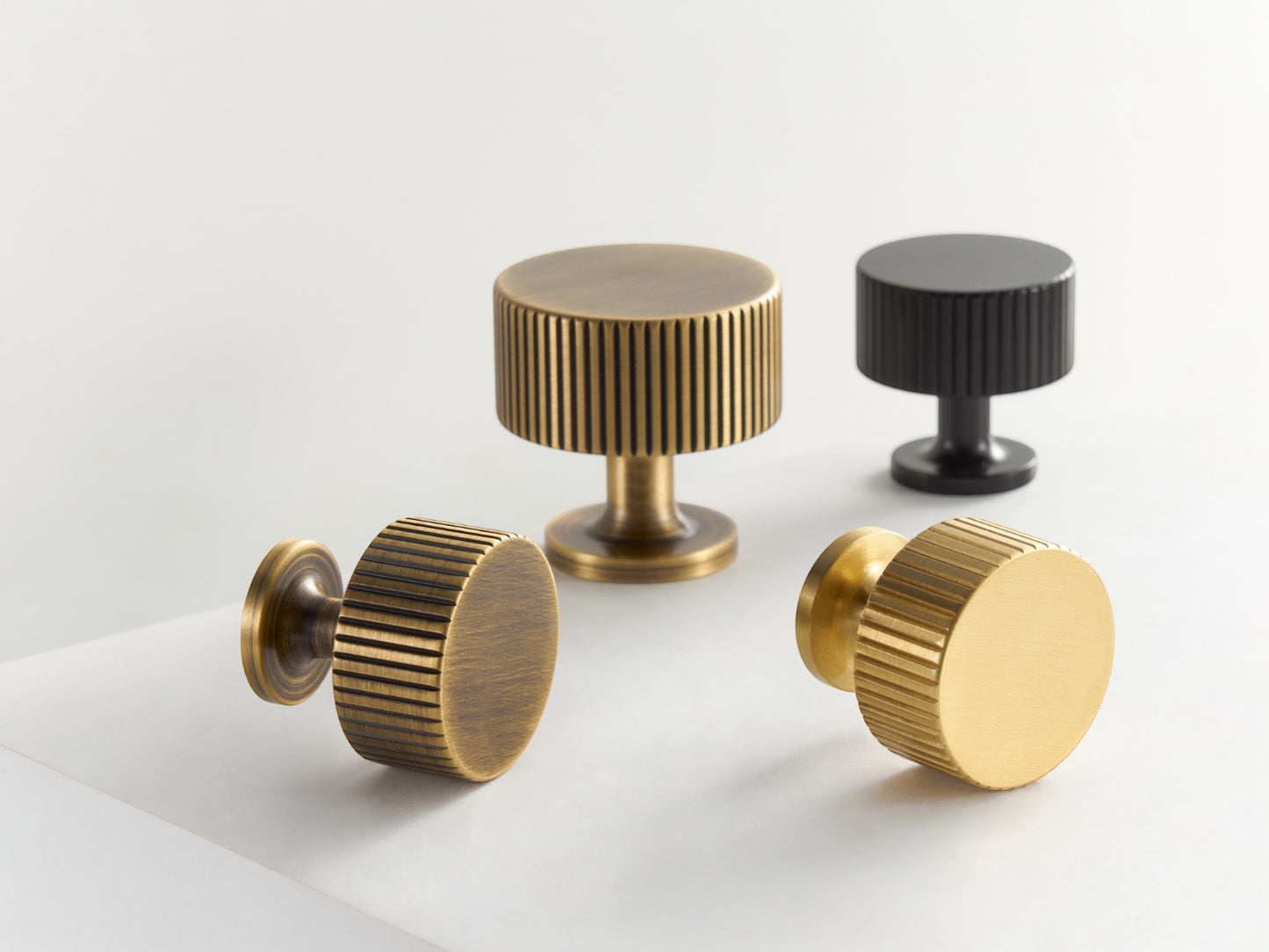 Solid Brass Reeded T-Bar Handles & Matching Pull Knobs - Brushed Brass & Antique Brass Finish