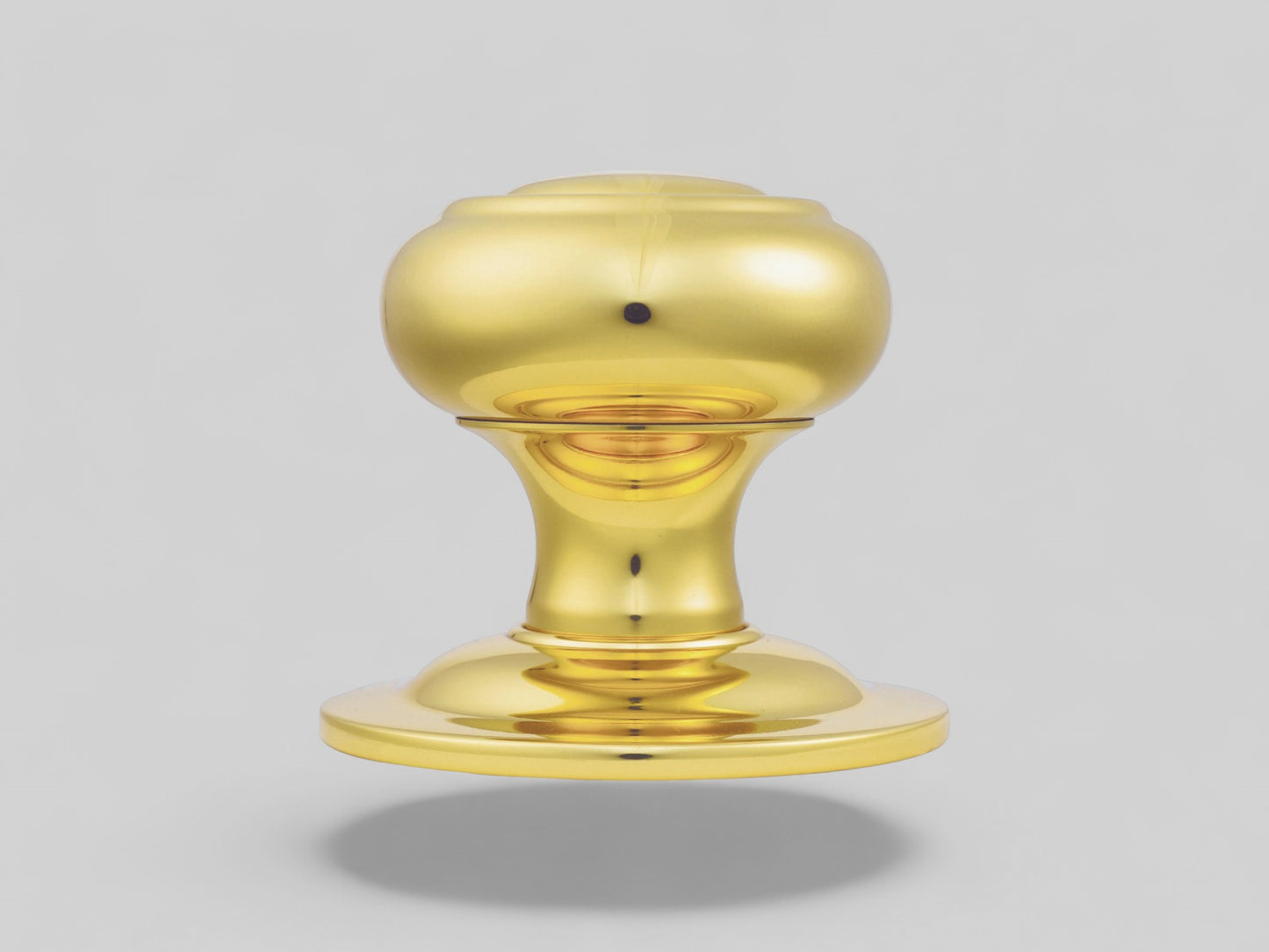 Centre Door Knob – Polished Brass - 70mm