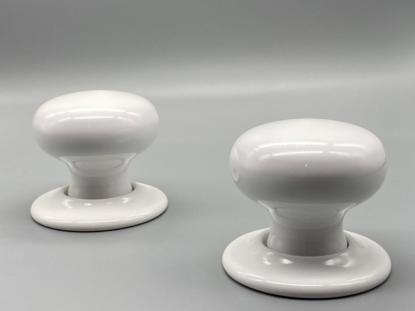 Heavy Ceramic White Mortice Set - 60mm Knobs