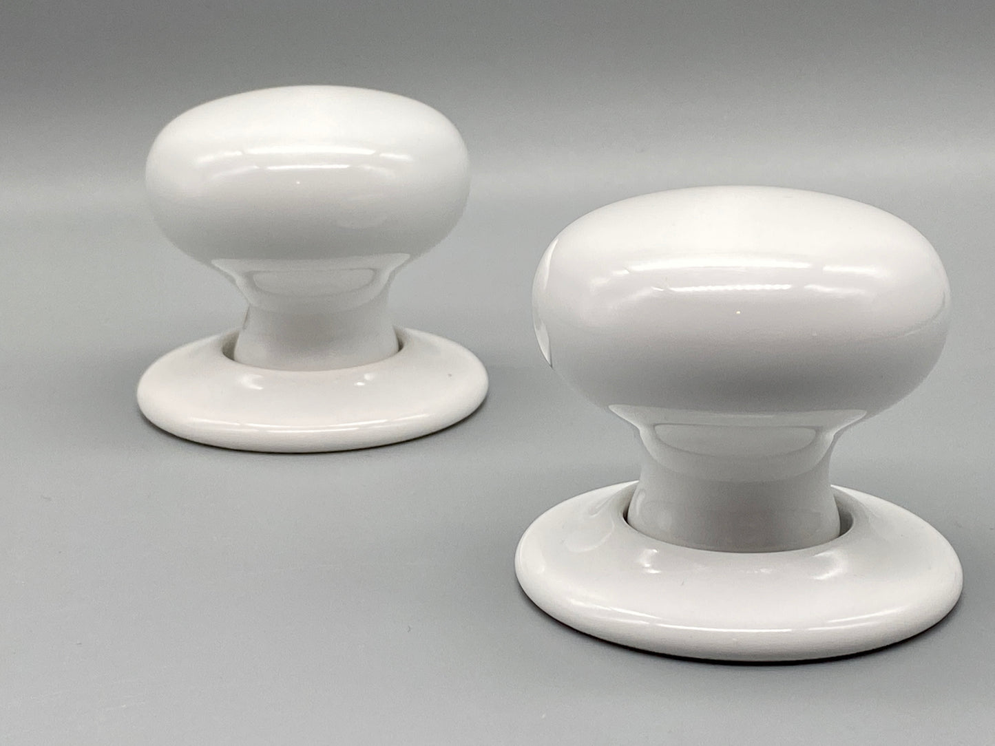 Heavy Ceramic White Mortice Set - 60mm Knobs