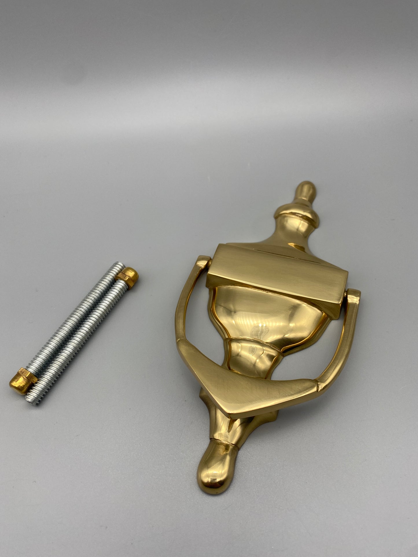 Solid Brass Victoria Style Door Knocker - Smooth Finish - 150mm