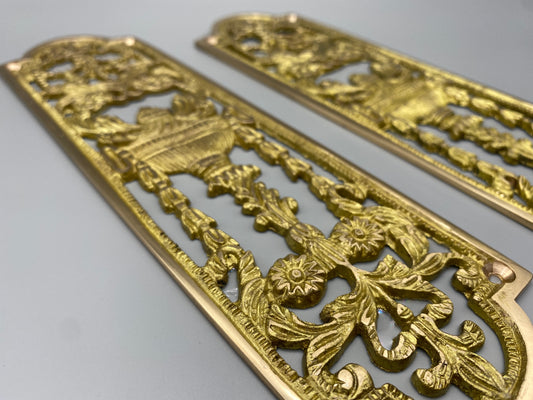 Solid Brass Detailed Door Fingerplate - Classic Door Pushers - 225mm